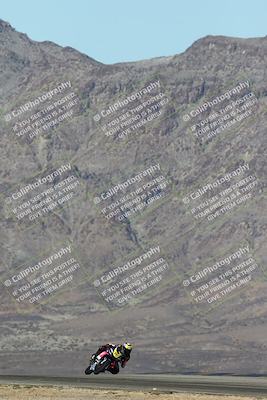 media/Dec-07-2025-CVMA (Sun) [[3e7d2de5dc]]/Race 9-Formula UL Shootout/